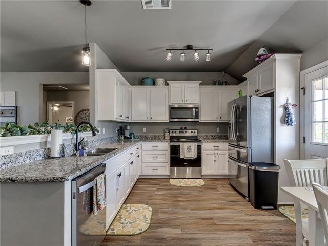 4864 County Street 2989, Blanchard, OK 73010