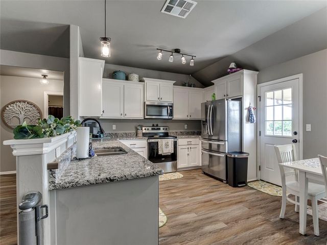 4864 County Street 2989, Blanchard, OK 73010