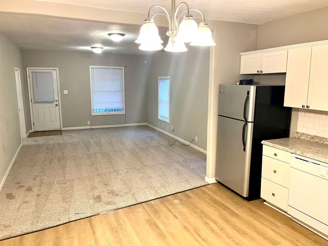 1550 S Water St, Wichita, KS 67213