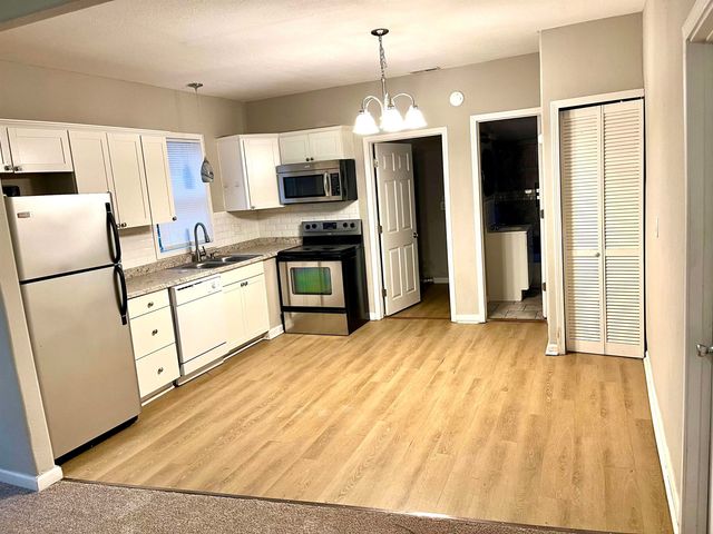 1550 S Water St, Wichita, KS 67213