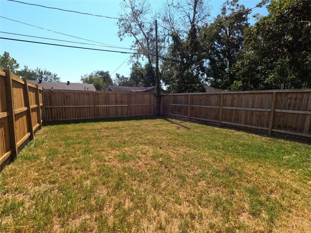 5334 Rapido Road, Houston, TX 77033