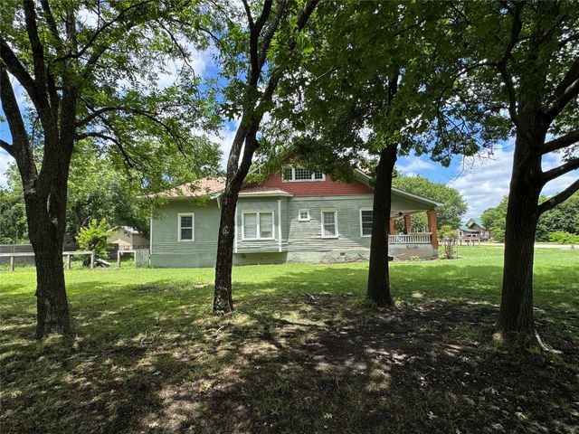 703 N Parmele Street, Leonard, TX 75452