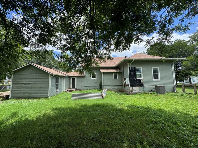 703 N Parmele Street, Leonard, TX 75452