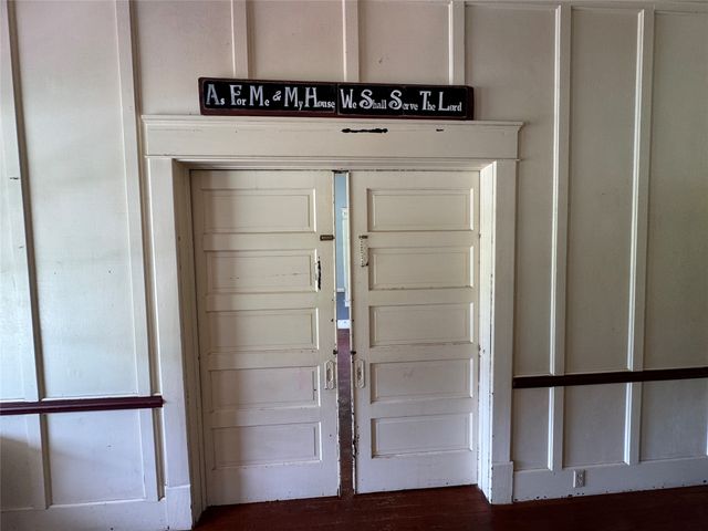 703 N Parmele Street, Leonard, TX 75452
