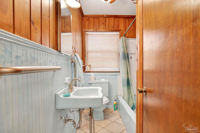533 Ditmar St, Pensacola, FL 32503