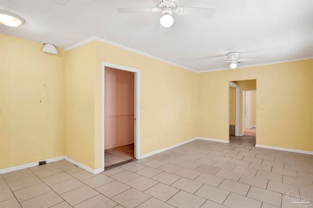 533 Ditmar St, Pensacola, FL 32503