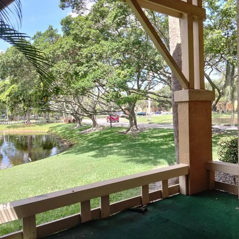 4759 Via Palm Lakes 305, West Palm Beach, FL 33417