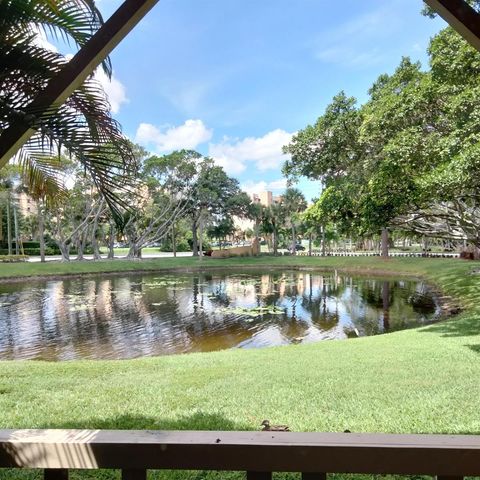 4759 Via Palm Lakes 305, West Palm Beach, FL 33417