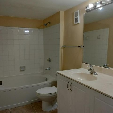 4759 Via Palm Lakes 305, West Palm Beach, FL 33417