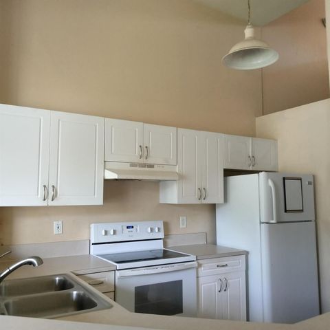 4759 Via Palm Lakes 305, West Palm Beach, FL 33417