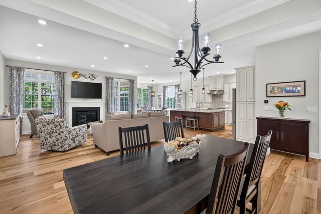 58 Woody Nook, Plymouth, MA 02360