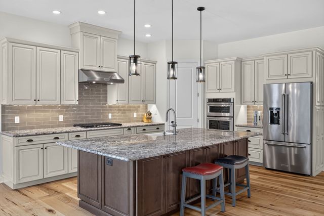 58 Woody Nook, Plymouth, MA 02360