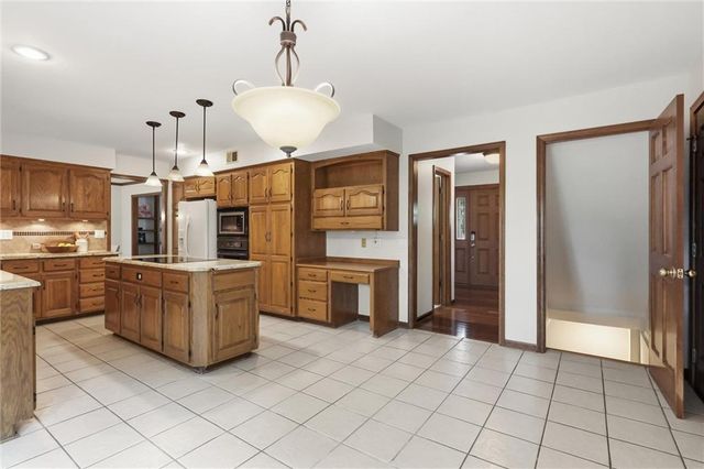 1505 82nd Terrace, Kansas City, MO 64118