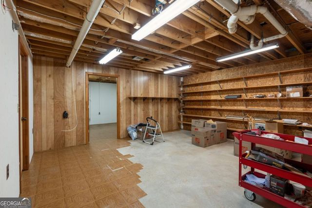 9710 South Helton Road, Winston, GA 30187