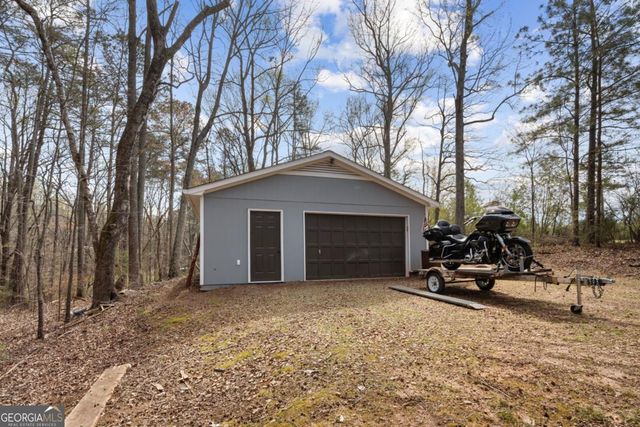 9710 South Helton Road, Winston, GA 30187