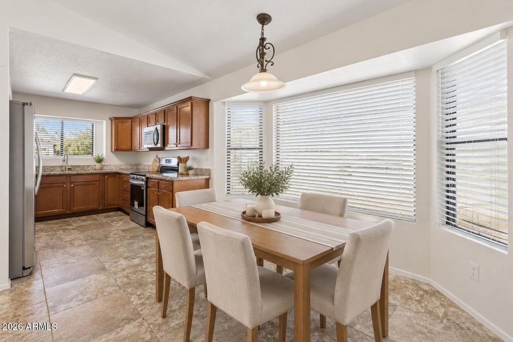 18351 N 88th Avenue, Peoria, AZ 85382 — photo 2