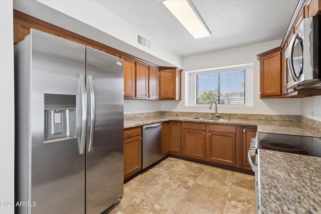 18351 N 88th Avenue, Peoria, AZ 85382 — photo 3