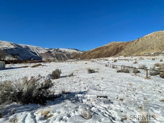 2064 S Hwy 93, Salmon, ID 83467