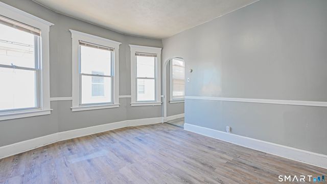 88 William Street, West Haven, CT 06516