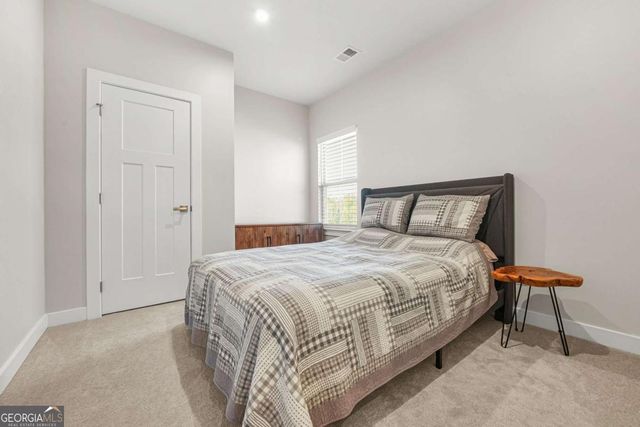 1013 CLIMBING ROSE Way, Mcdonough, GA 30253