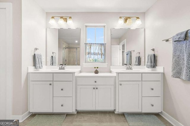 1013 CLIMBING ROSE Way, Mcdonough, GA 30253