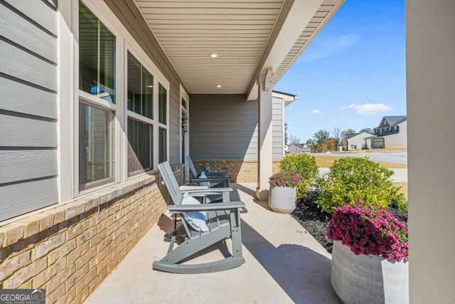 1013 CLIMBING ROSE Way, Mcdonough, GA 30253