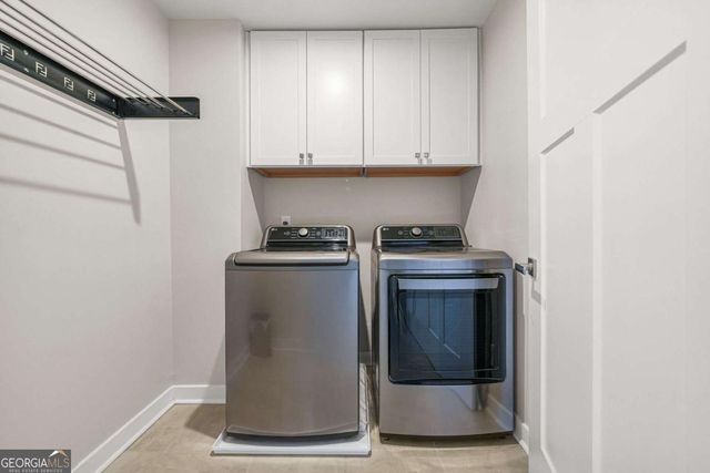 1013 CLIMBING ROSE Way, Mcdonough, GA 30253