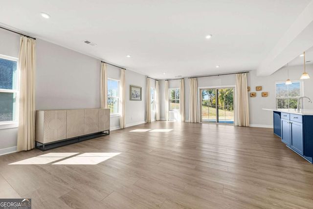 1013 CLIMBING ROSE Way, Mcdonough, GA 30253