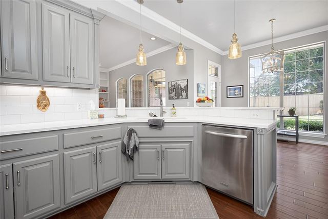 3349 Willow Brook Road, Oklahoma City, OK 73120