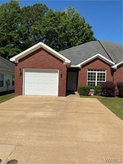 6632 Covington Villas, Tuscaloosa, AL 35405