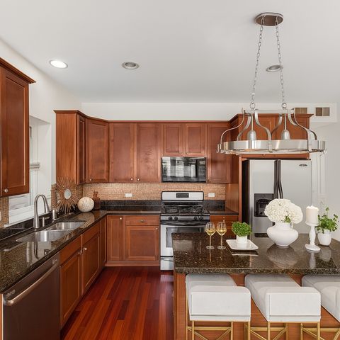 7443 W Irving Park Road 4E, Chicago, IL 60634