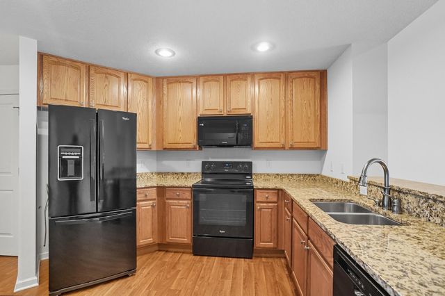 5468 Nottinghamshire Lane, Westerville, OH 43081