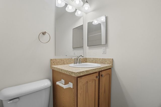 5468 Nottinghamshire Lane, Westerville, OH 43081