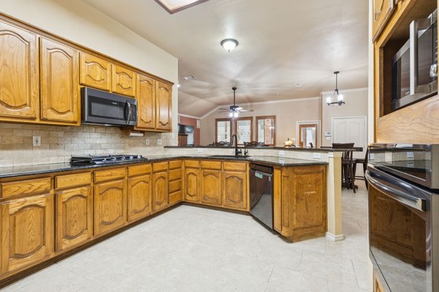 6316 Fall River Drive, The Colony, TX 75056
