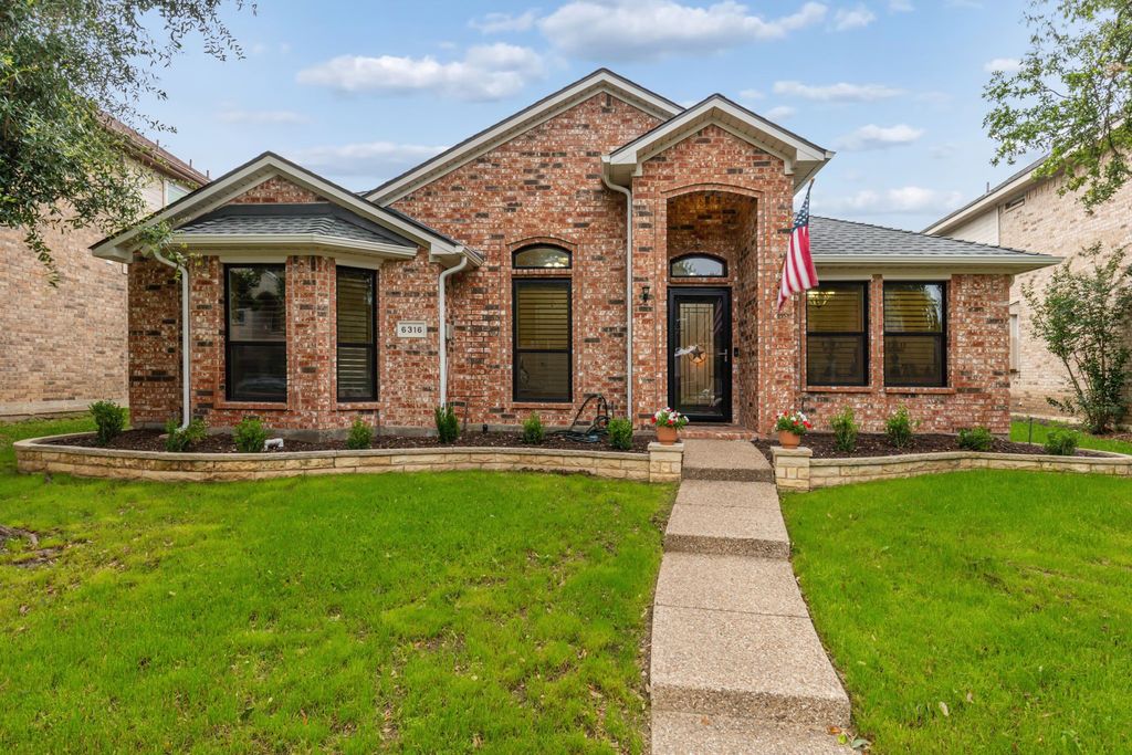 6316 Fall River Drive, The Colony, TX 75056