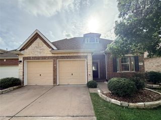 2814 Ridgeglen Lane, Houston, TX 77082