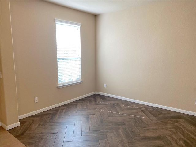 1942 Spotted Owl, New Braunfels, TX 78130