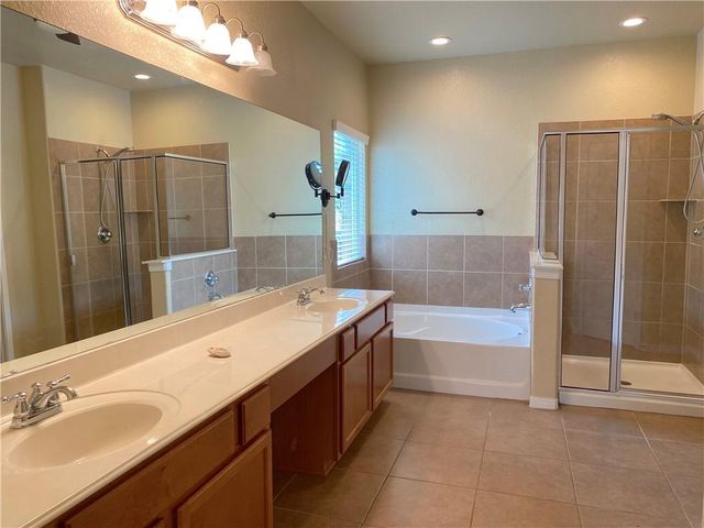 1942 Spotted Owl, New Braunfels, TX 78130