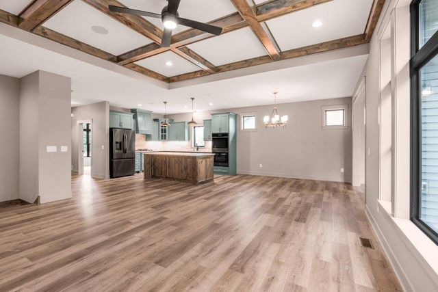 9998 211th Court N, Forest Lake, MN 55025