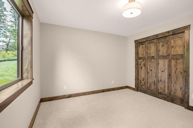 9998 211th Court N, Forest Lake, MN 55025