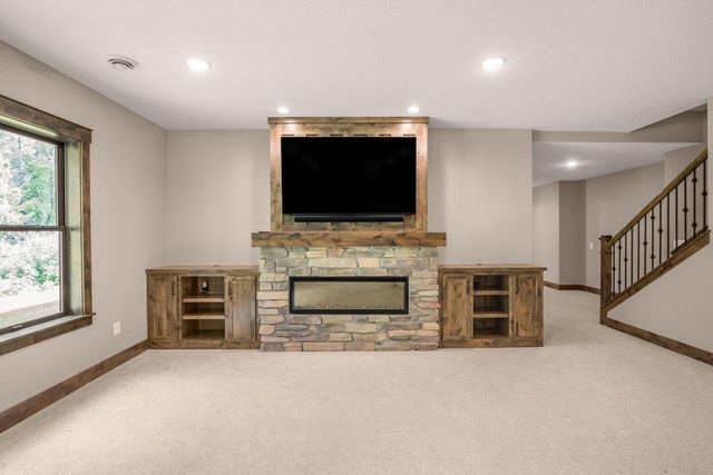 9998 211th Court N, Forest Lake, MN 55025