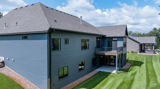 9998 211th Court N, Forest Lake, MN 55025