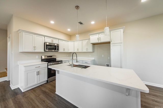 31 N Winkley Shoals Cove, Heber Springs, AR 72543