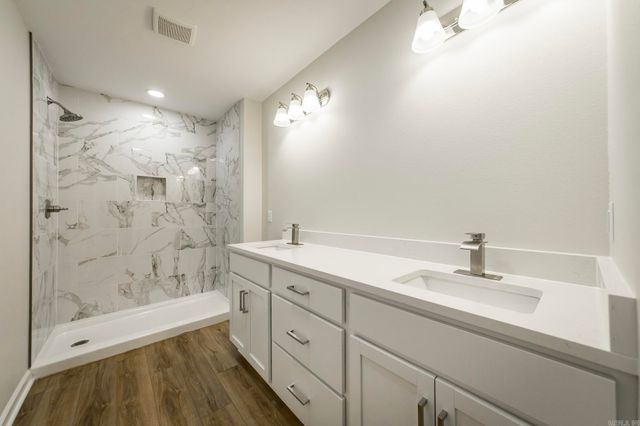 31 N Winkley Shoals Cove, Heber Springs, AR 72543