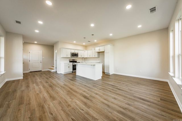 31 N Winkley Shoals Cove, Heber Springs, AR 72543