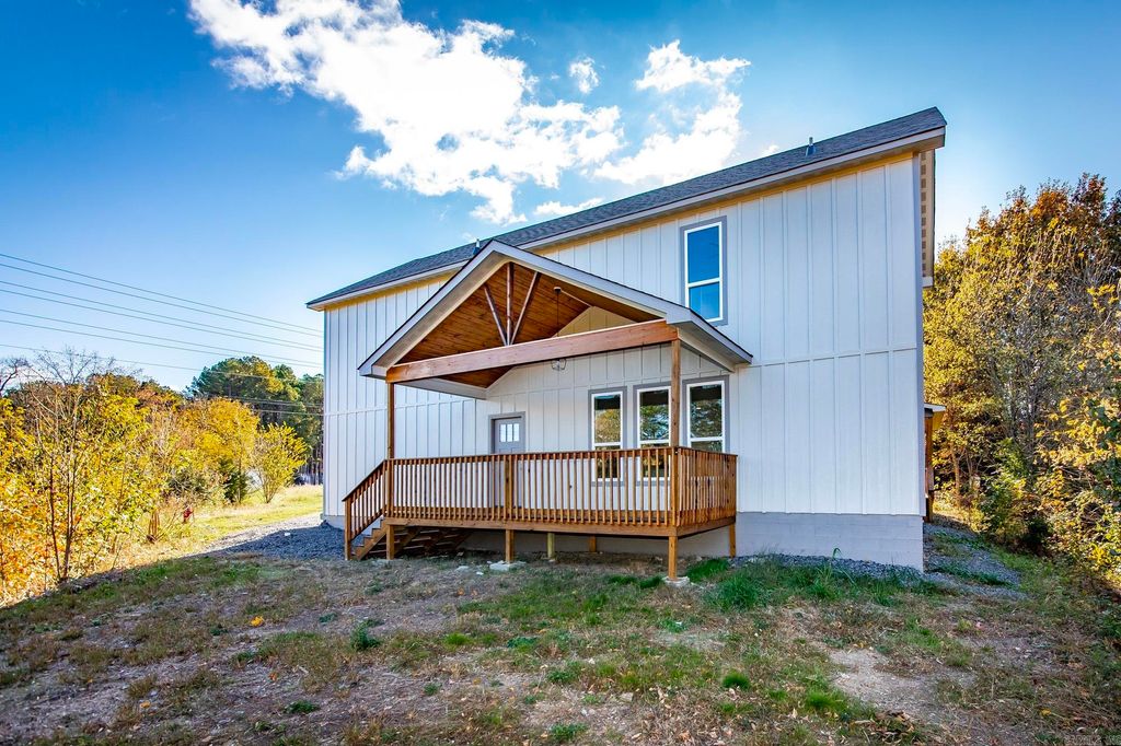 31 N Winkley Shoals Cove, Heber Springs, AR 72543