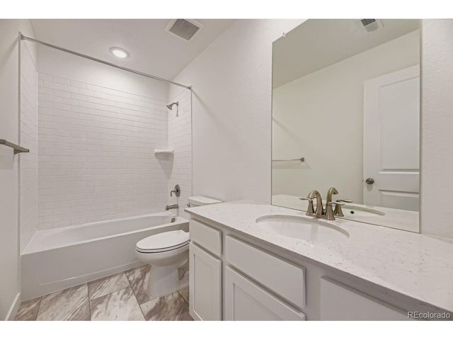 12769 W Glasgow Pl, Littleton, CO 80127