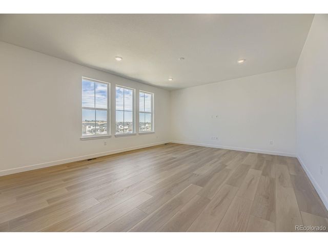 12769 W Glasgow Pl, Littleton, CO 80127