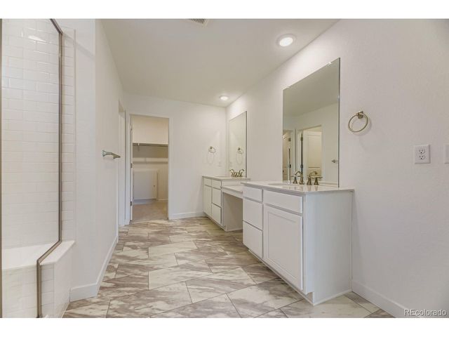 12769 W Glasgow Pl, Littleton, CO 80127