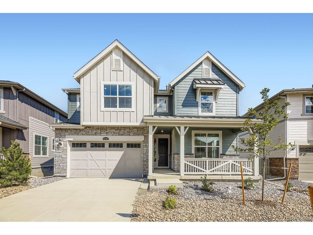 12769 W Glasgow Pl, Littleton, CO 80127